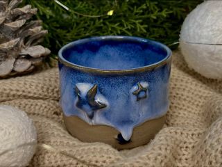 Vánoční kalíšek Bluebell 💙⭐️🎄 #ceramic #ceramicstudio #ceramicsofinstagram #cups #cup #ceramicsart #ceramicsmagazine...